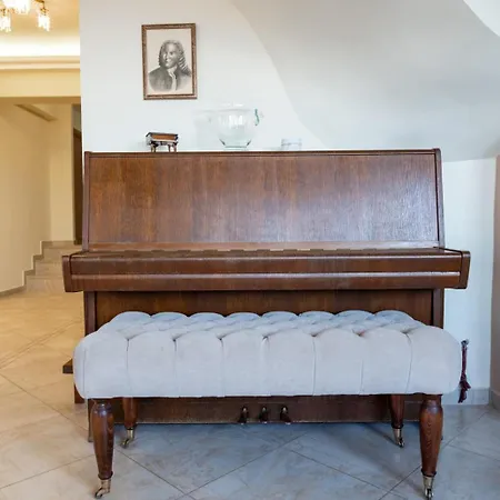 Seragio - With Private Swimming Pool Villa *