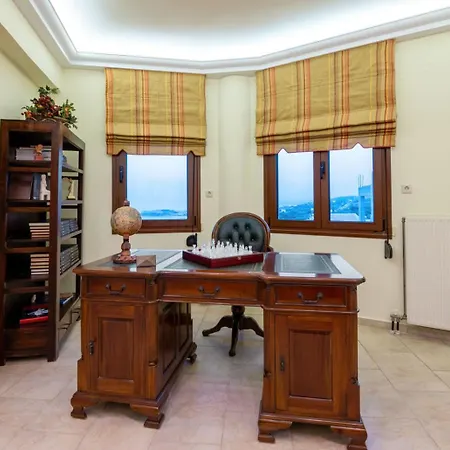 Villa Seragio - With Private Swimming Pool