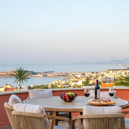 Seragio - With Private Swimming Pool *